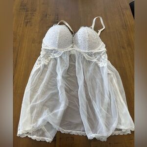 La SENZA White Lace Chemise